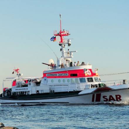 Ein Rettungsboot der DGzRS auf der Ostsee